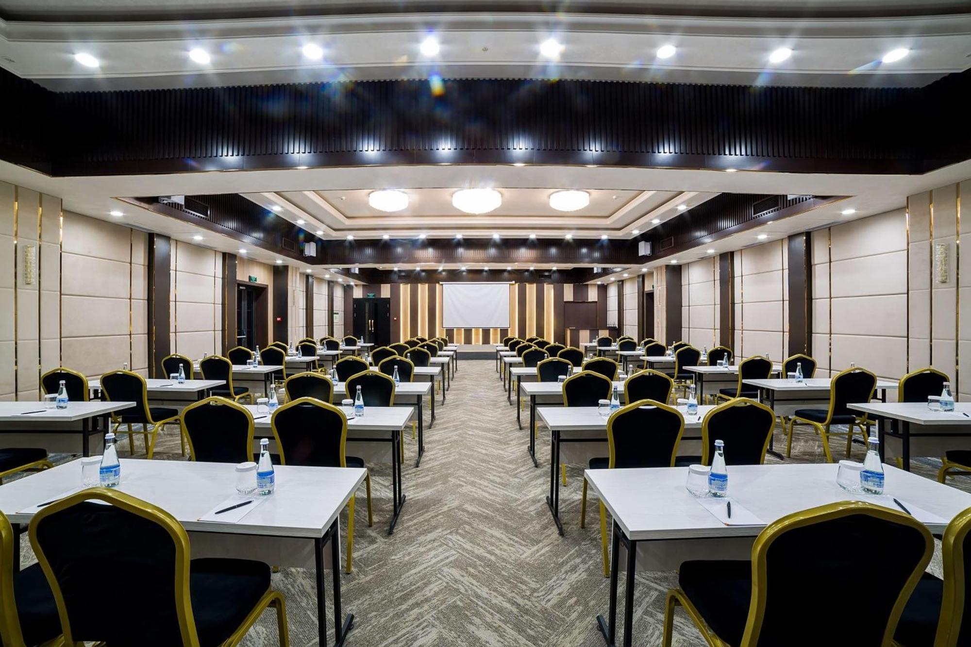Panarams Tashkent Hotel, A Member Of Radisson Individuals Eksteriør bilde
