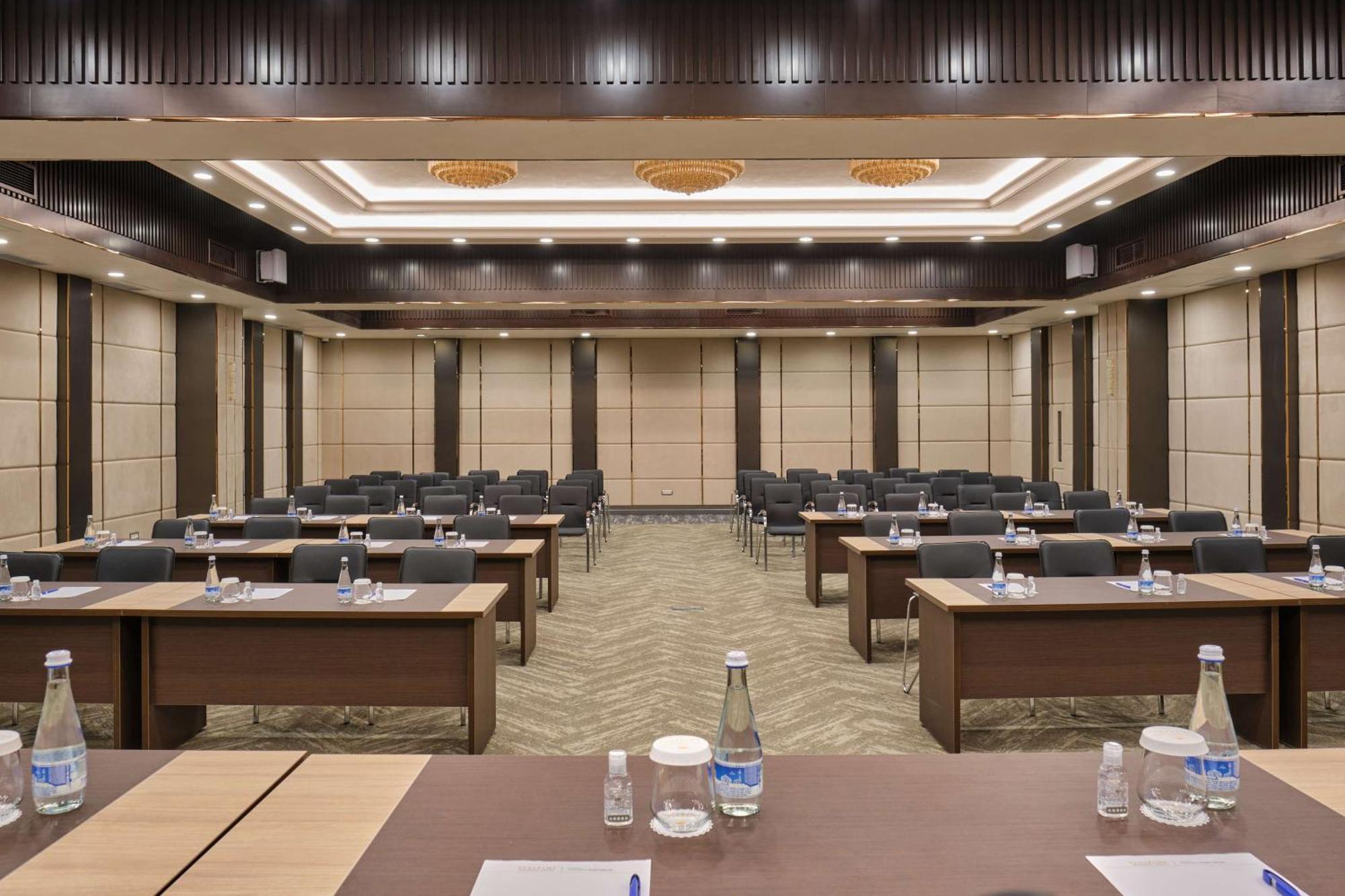 Panarams Tashkent Hotel, A Member Of Radisson Individuals Eksteriør bilde